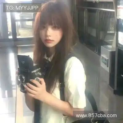 滑颢清